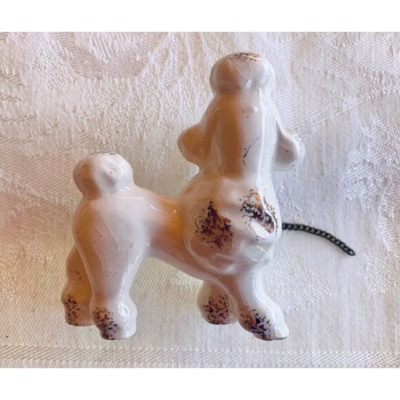 Vintage Mid-Century Ceramic Poodle Figurine With Chain Collar - Picture 4 of 6